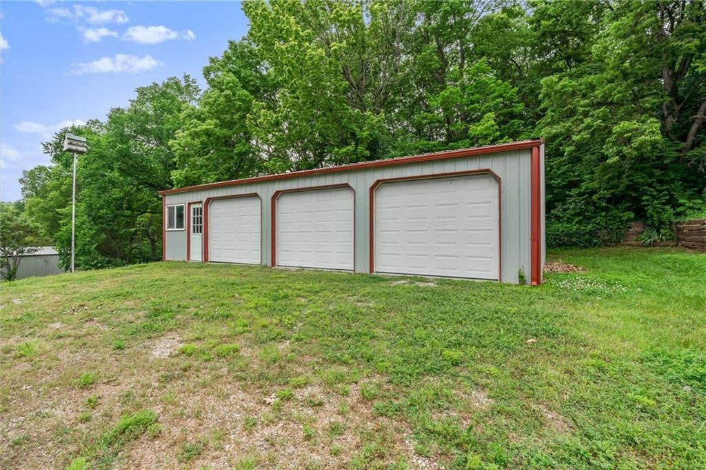 602 N Westview Drive — photo 3