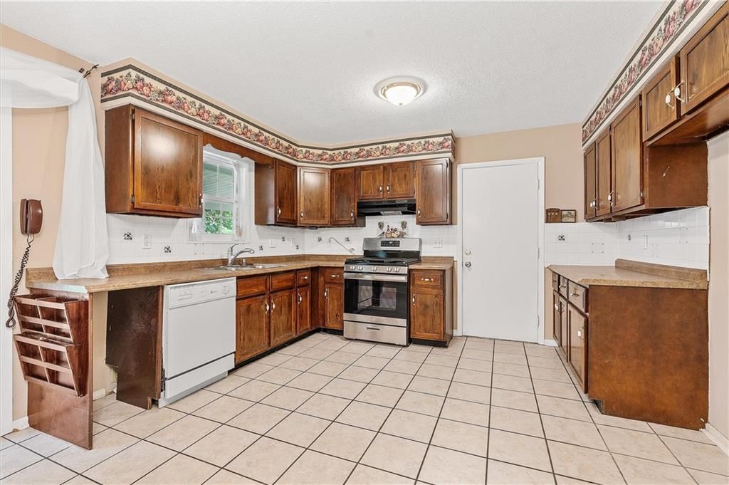 602 N Westview Drive — photo 6