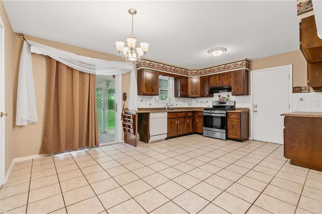 602 N Westview Drive — photo 8