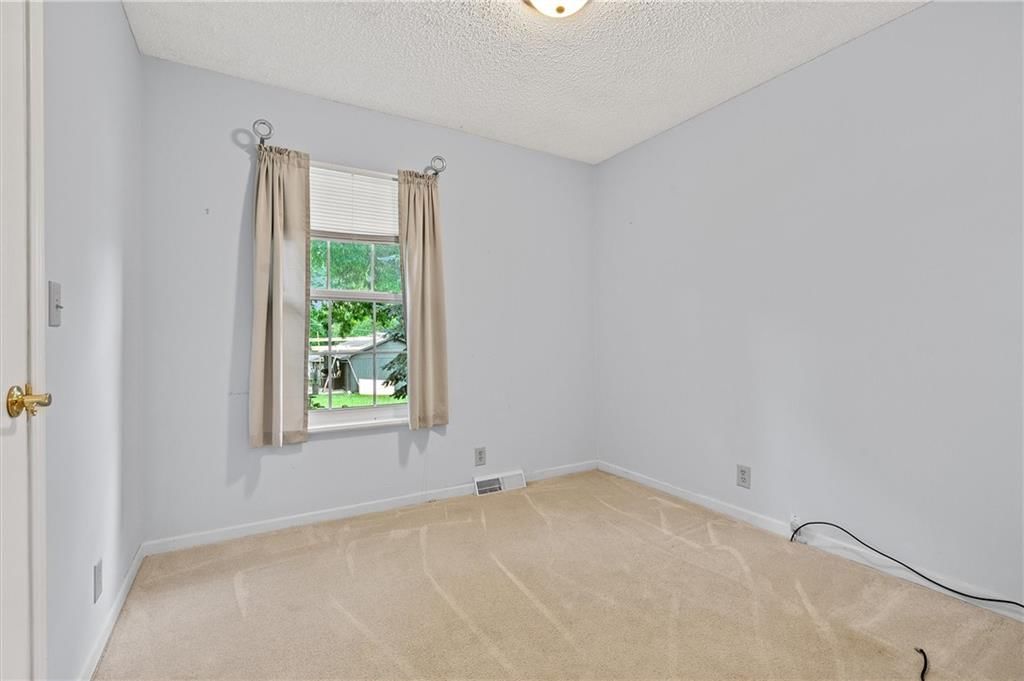 602 N Westview Drive — photo 19