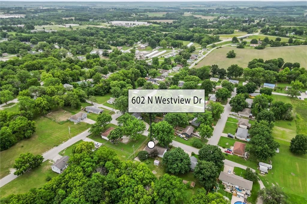602 N Westview Drive — photo 31