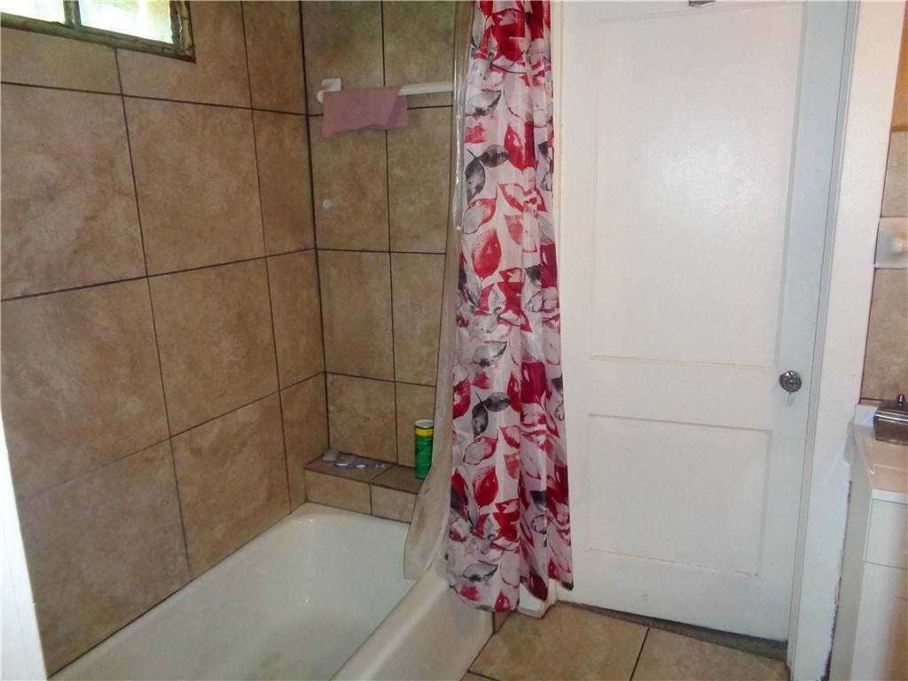5034 Agnes Avenue — photo 12