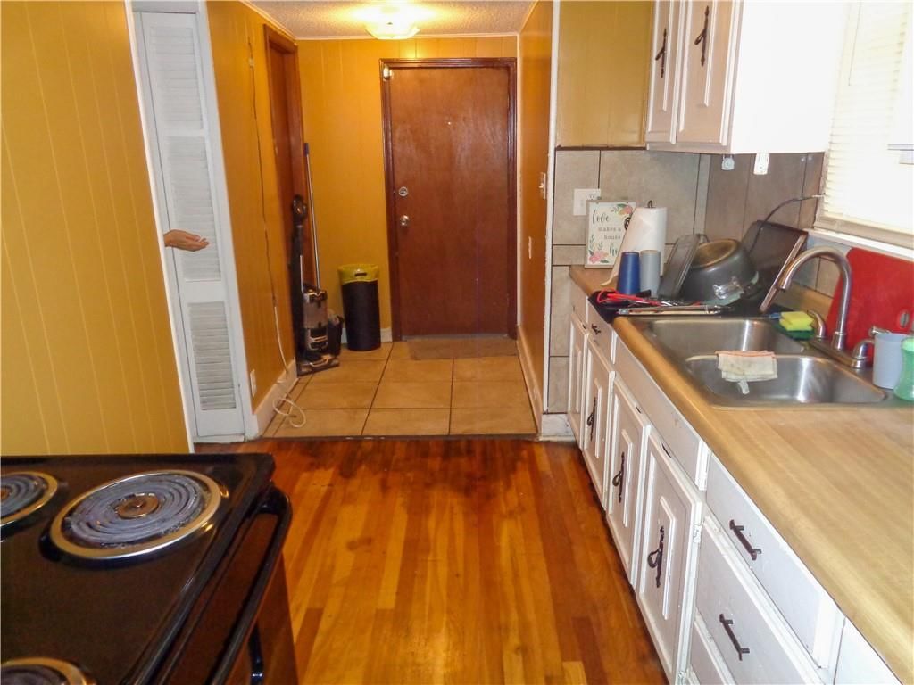 5034 Agnes Avenue — photo 19
