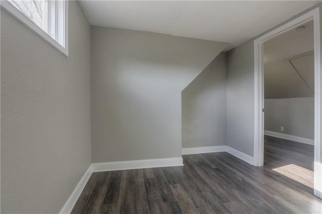 132 N Home Avenue — photo 15