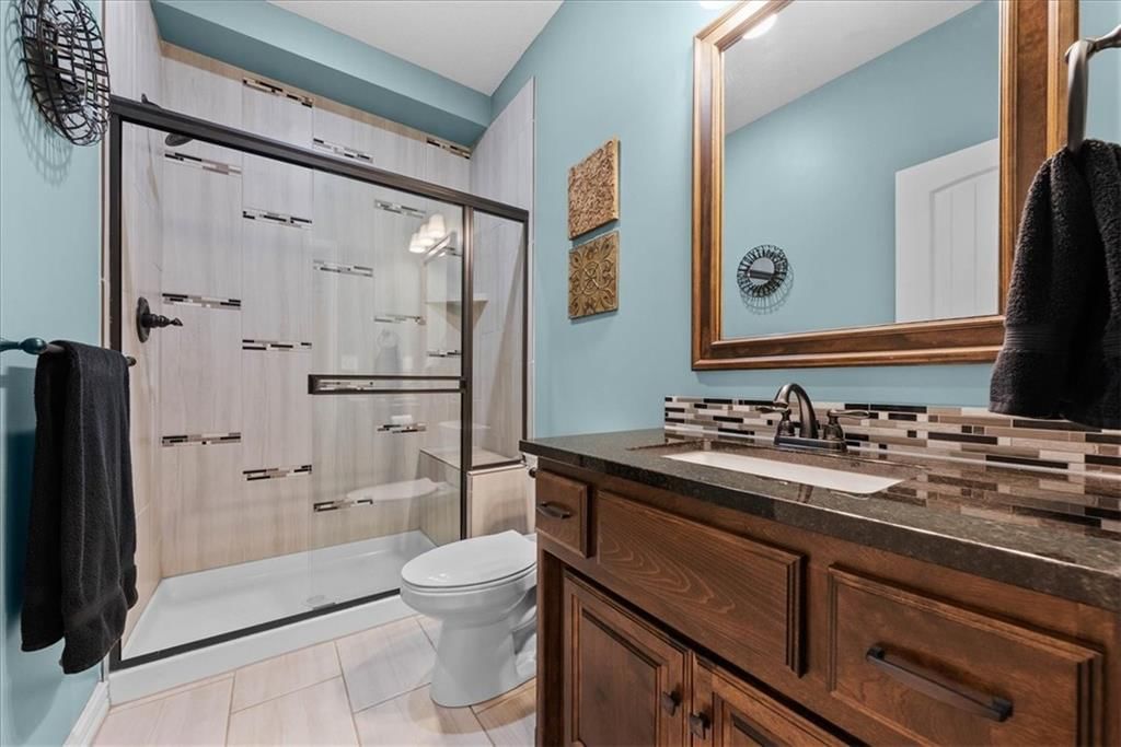 Photo 16 of 43 - 16642 W 165th Street