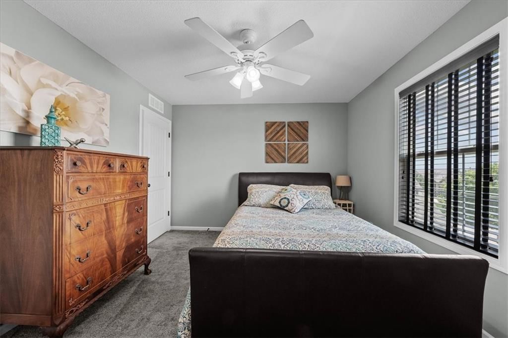 Photo 27 of 43 - 16642 W 165th Street