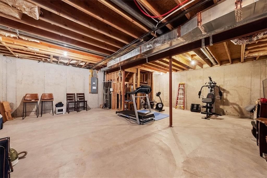 Photo 34 of 43 - 16642 W 165th Street