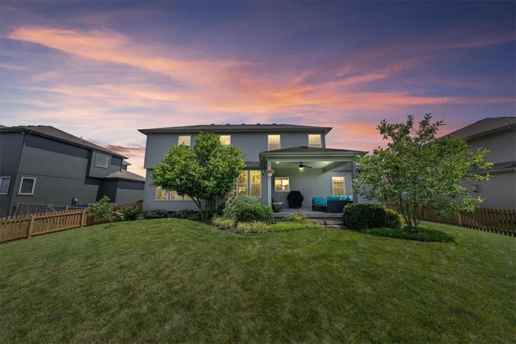 Photo 37 of 43 - 16642 W 165th Street