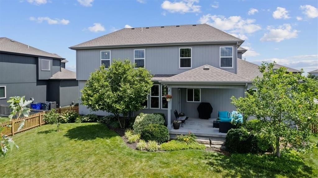 Photo 42 of 43 - 16642 W 165th Street