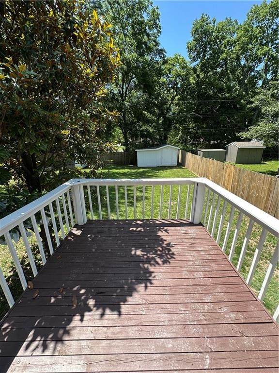 806 Lea Drive — photo 18