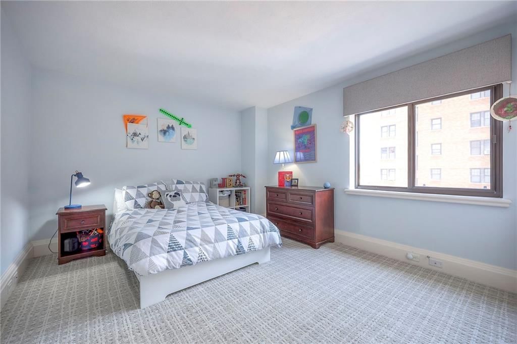 803 W 48th Street — photo 17