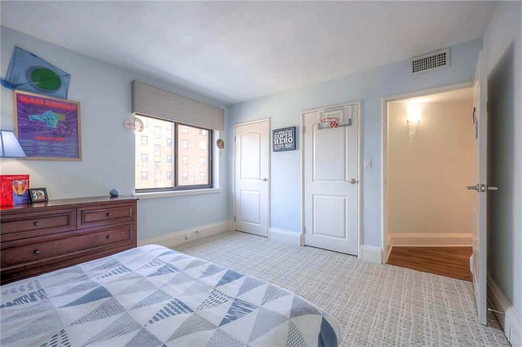 803 W 48th Street — photo 18
