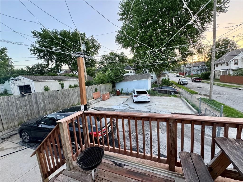 144 N Brighton Avenue — photo 12