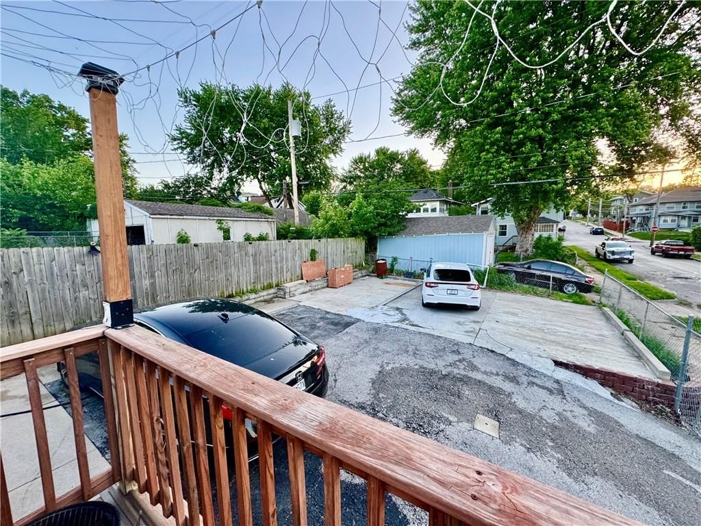 144 N Brighton Avenue — photo 24