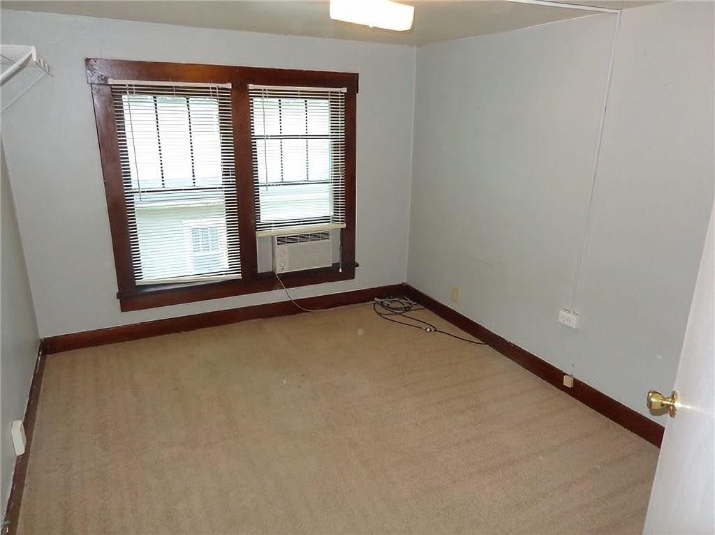 1915 S Broadway Street — photo 8