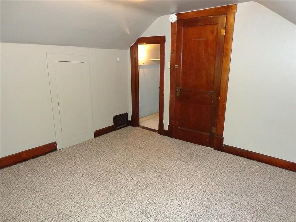 1915 S Broadway Street — photo 13