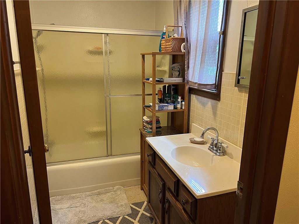 510 NW 100th Street — photo 12