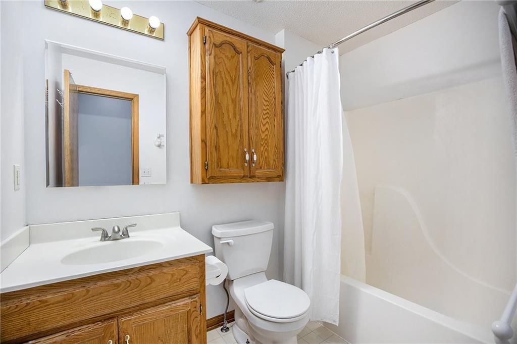 920 Paw Paw Lane — photo 19