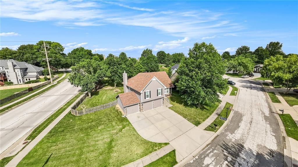 920 Paw Paw Lane — photo 28