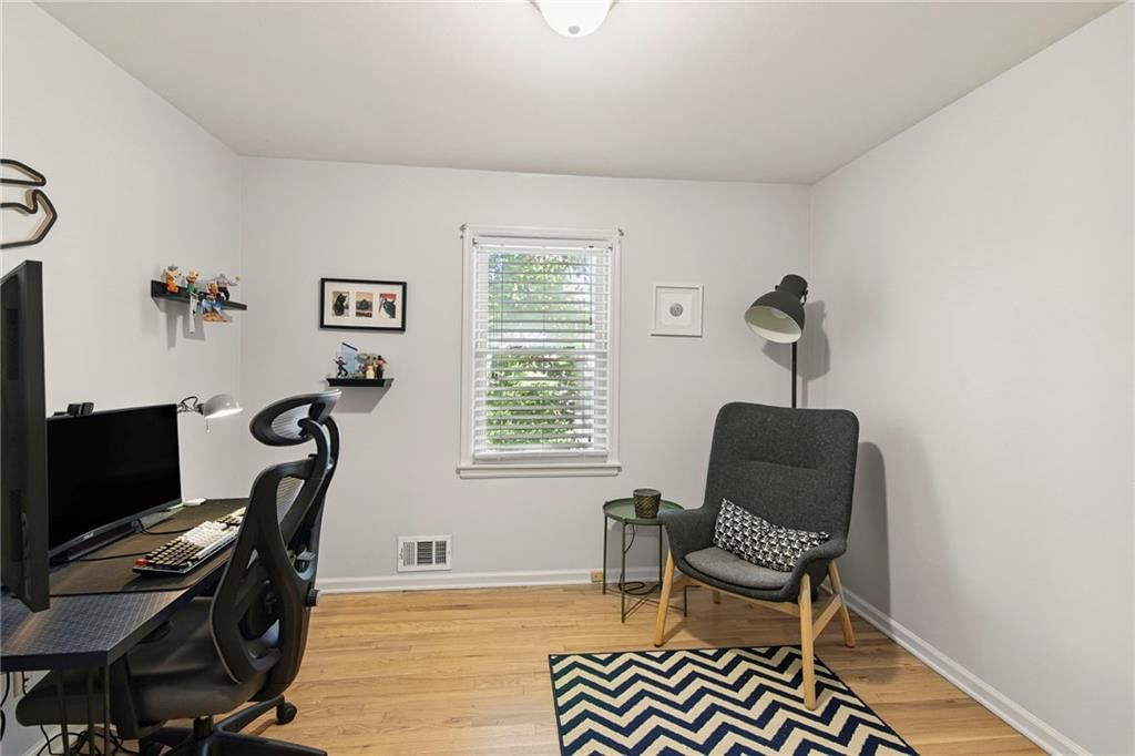 9934 Ballentine Drive — photo 14