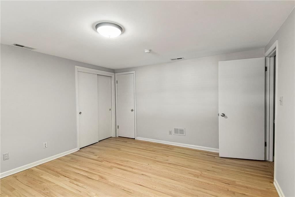 9934 Ballentine Drive — photo 17