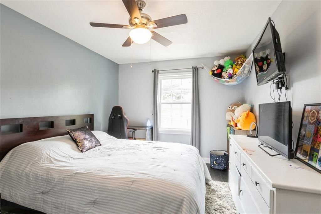 5901 Greenwood Drive — photo 26