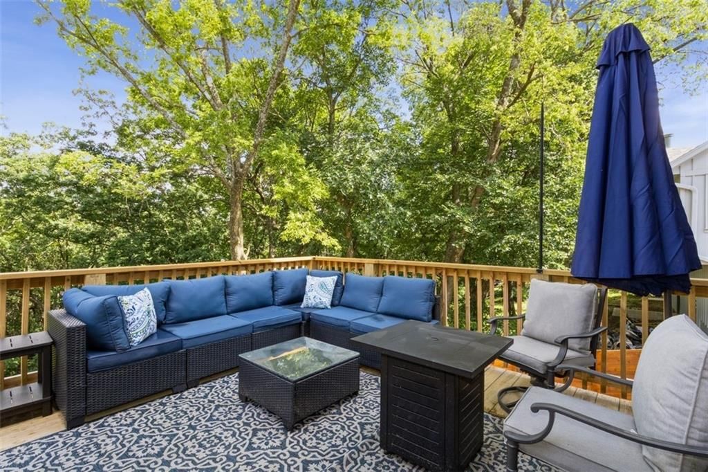5901 Greenwood Drive — photo 35