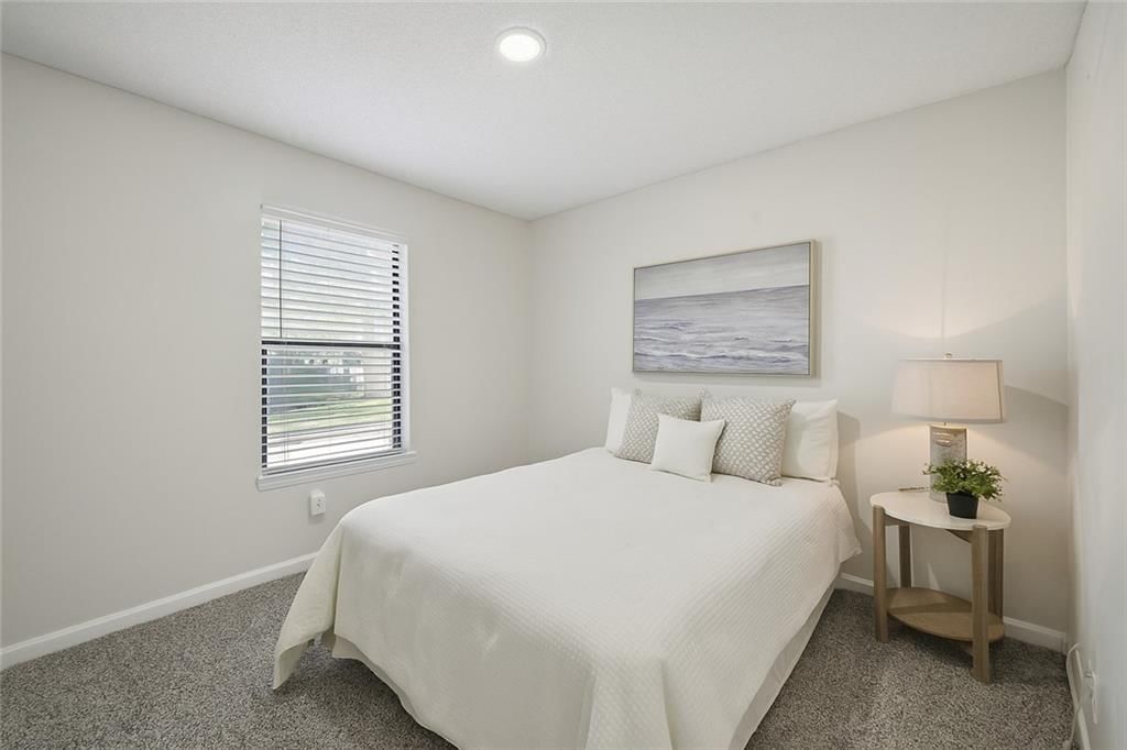 11709 Corrington Avenue — photo 12