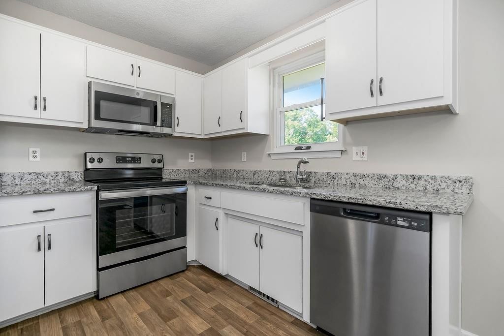 7202 N FARLEY Avenue — photo 7