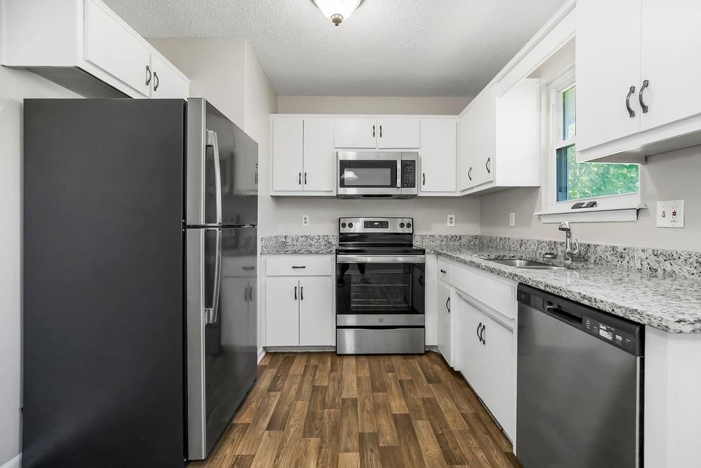 7202 N FARLEY Avenue — photo 8