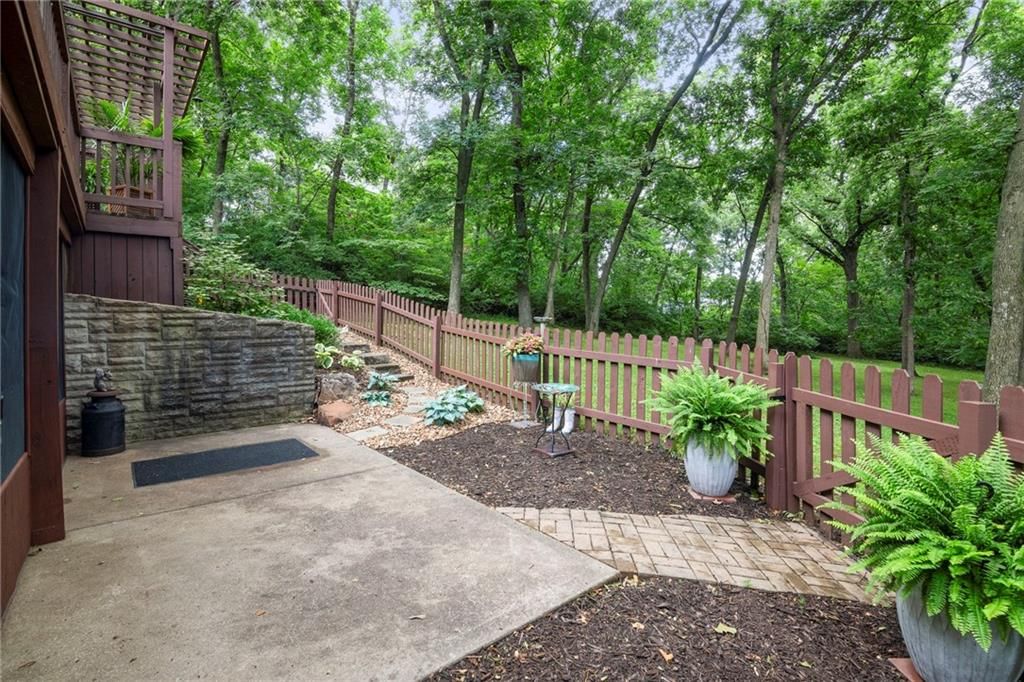1449 Woodland Drive — photo 47