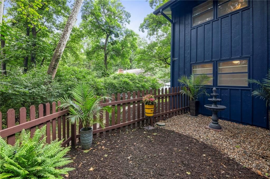 1449 Woodland Drive — photo 48