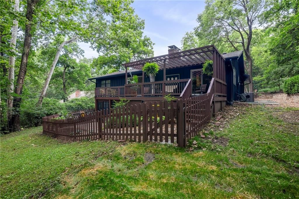 1449 Woodland Drive — photo 52