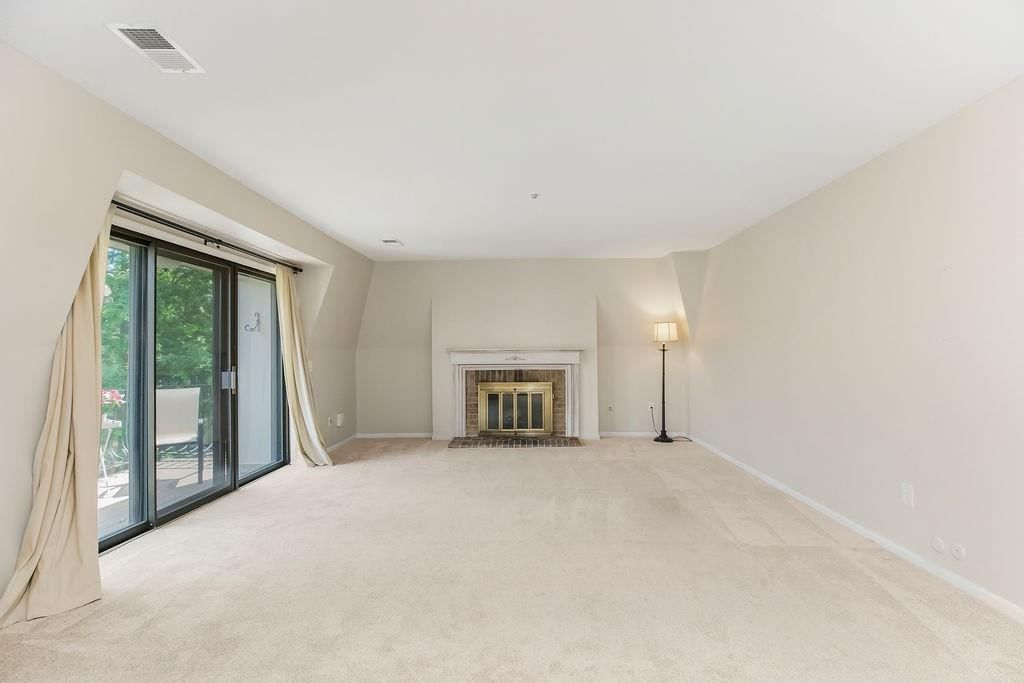 6720 W 109TH Street — photo 5