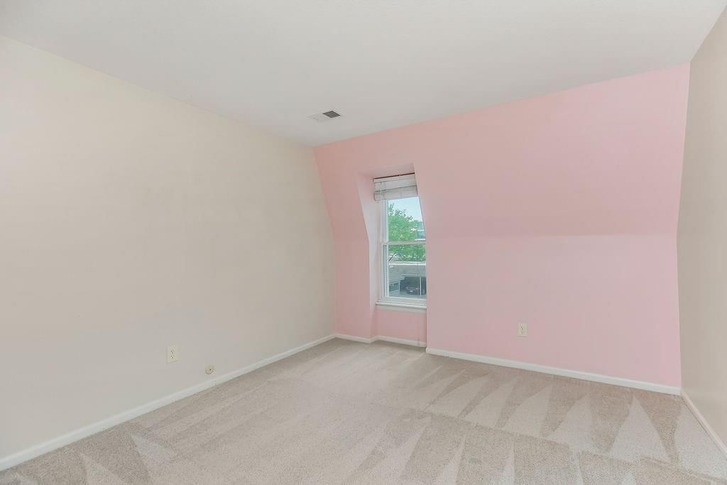 6720 W 109TH Street — photo 15