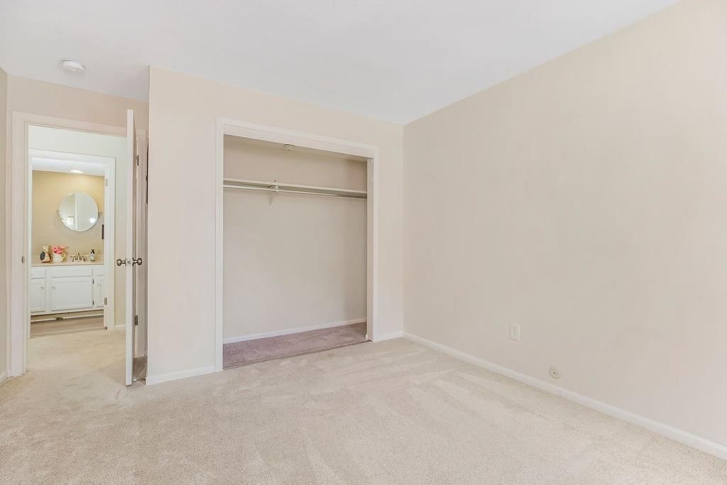 6720 W 109TH Street — photo 17