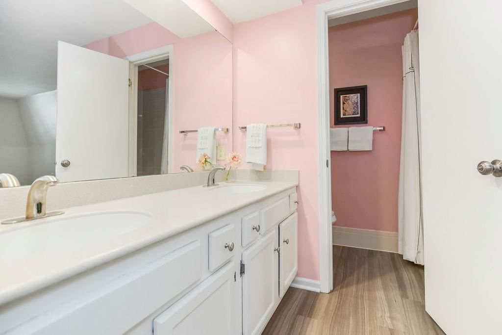 6720 W 109TH Street — photo 23