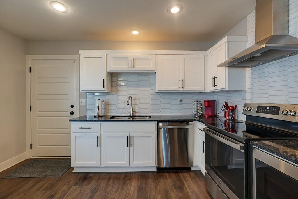 1127 S Minton Road — photo 14