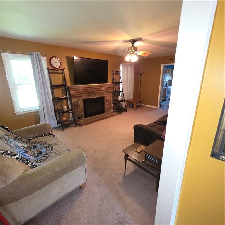 Photo 8 of 15 - 4606 N College Avenue