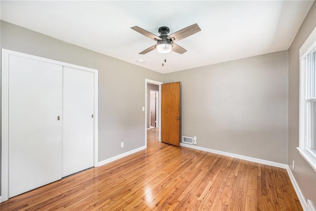 8224 Johnson Drive — photo 13