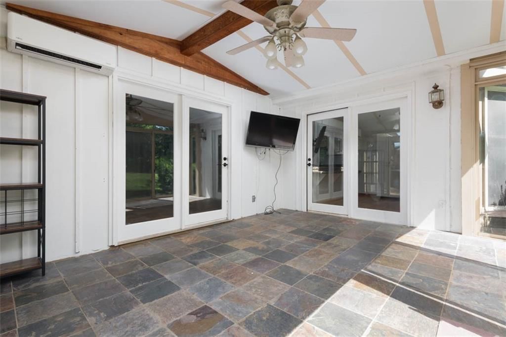 3147 N 131st Street — photo 14