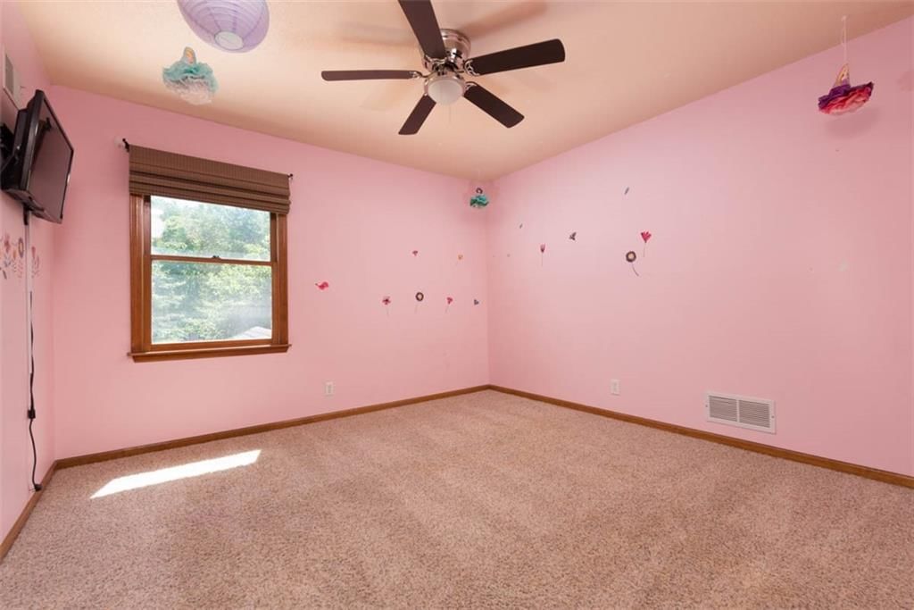 3147 N 131st Street — photo 31