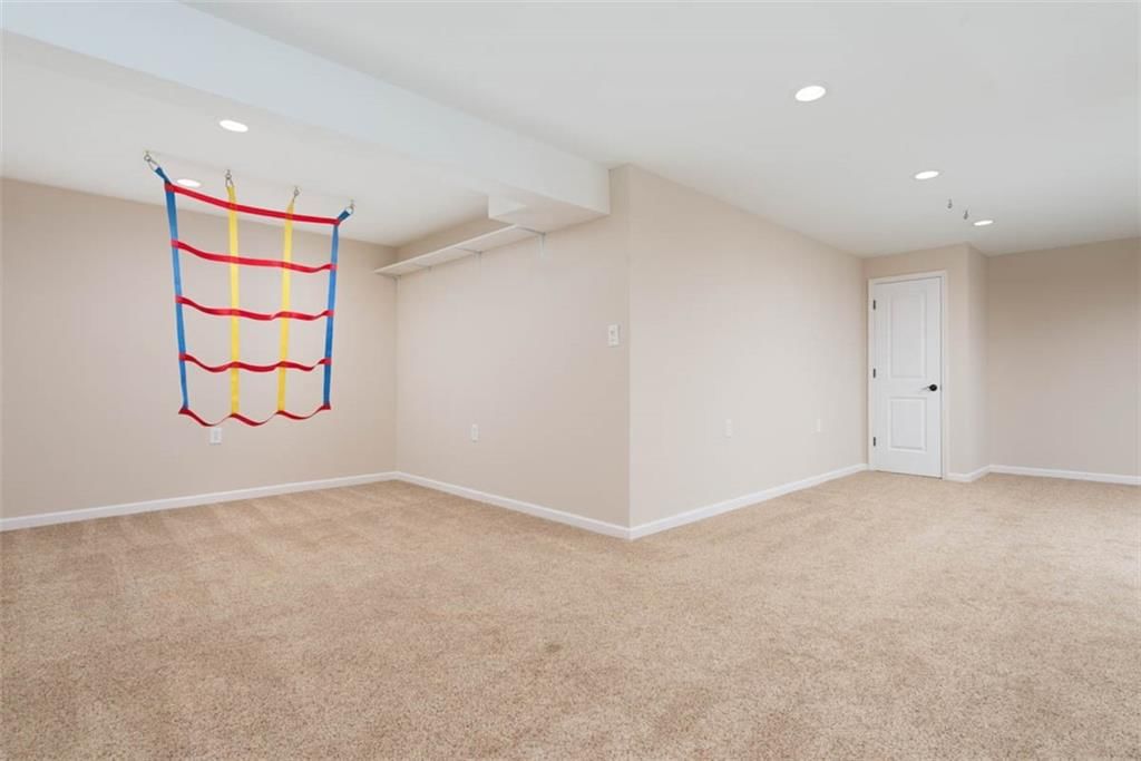 3147 N 131st Street — photo 38