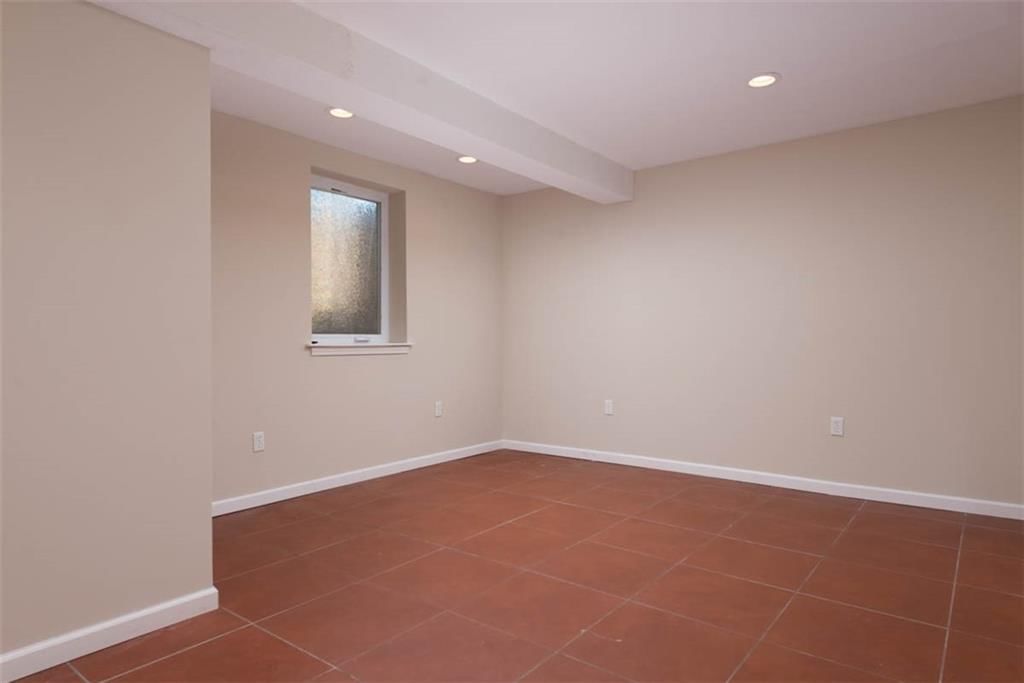 3147 N 131st Street — photo 40