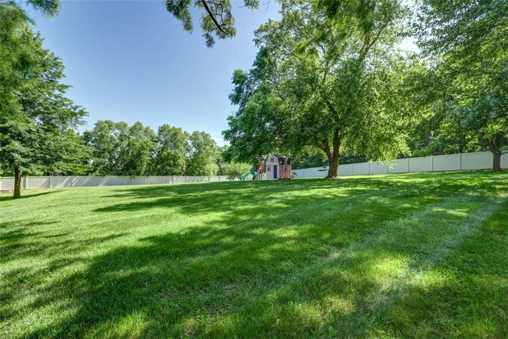 3147 N 131st Street — photo 42