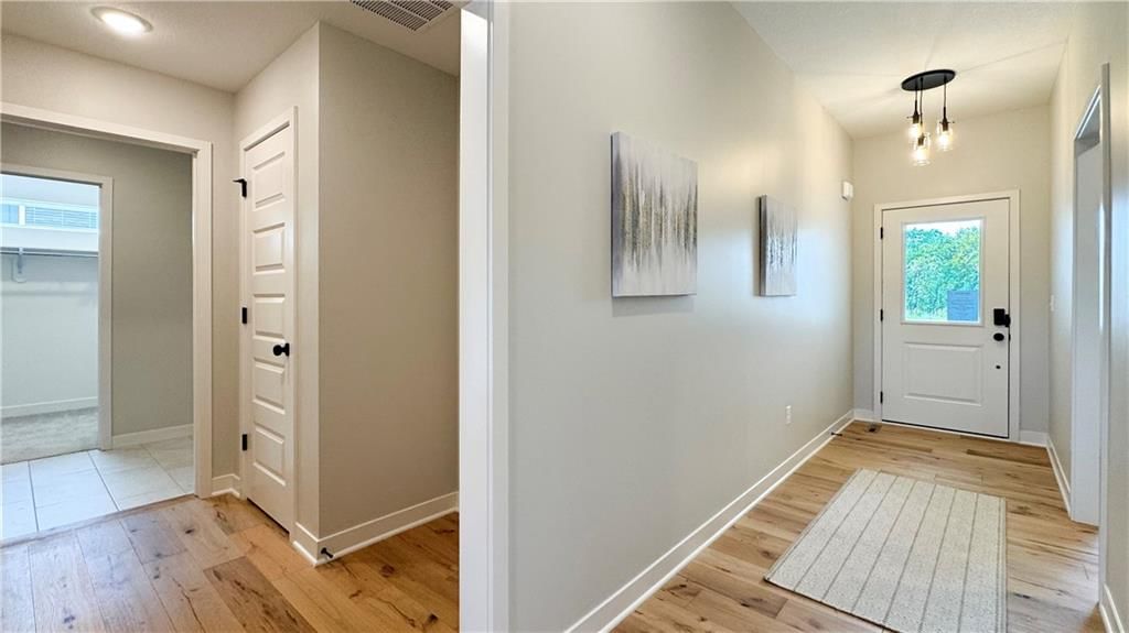778 Creekmoor Drive — photo 5
