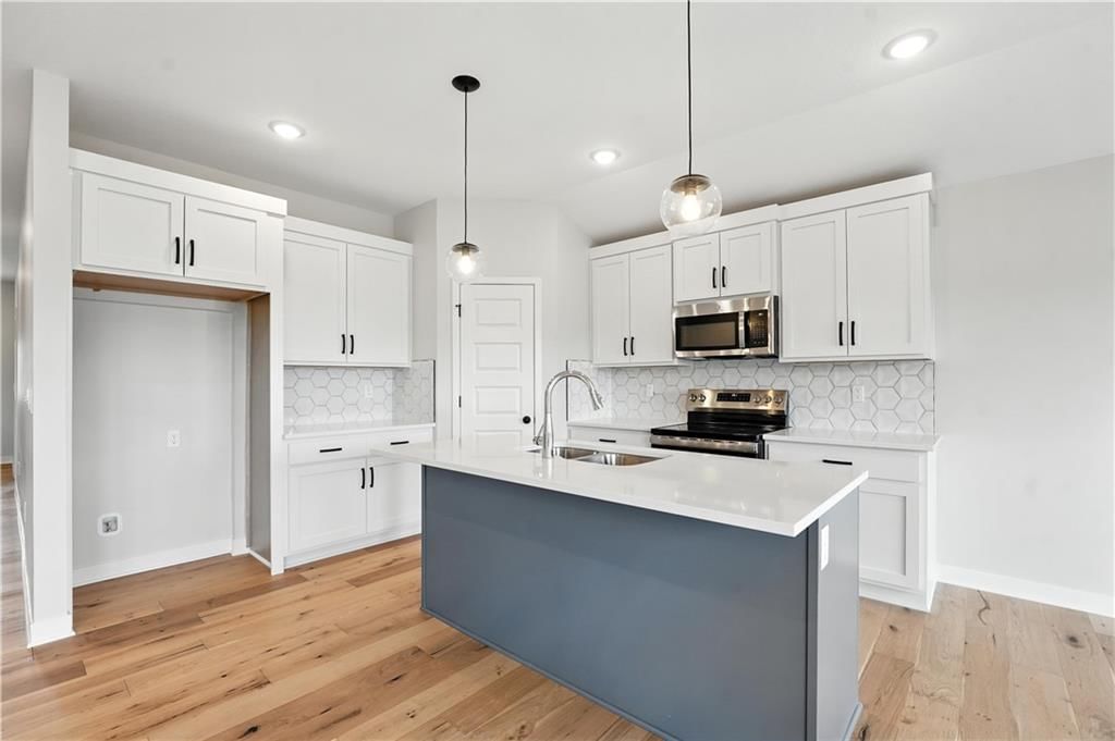 778 Creekmoor Drive — photo 9