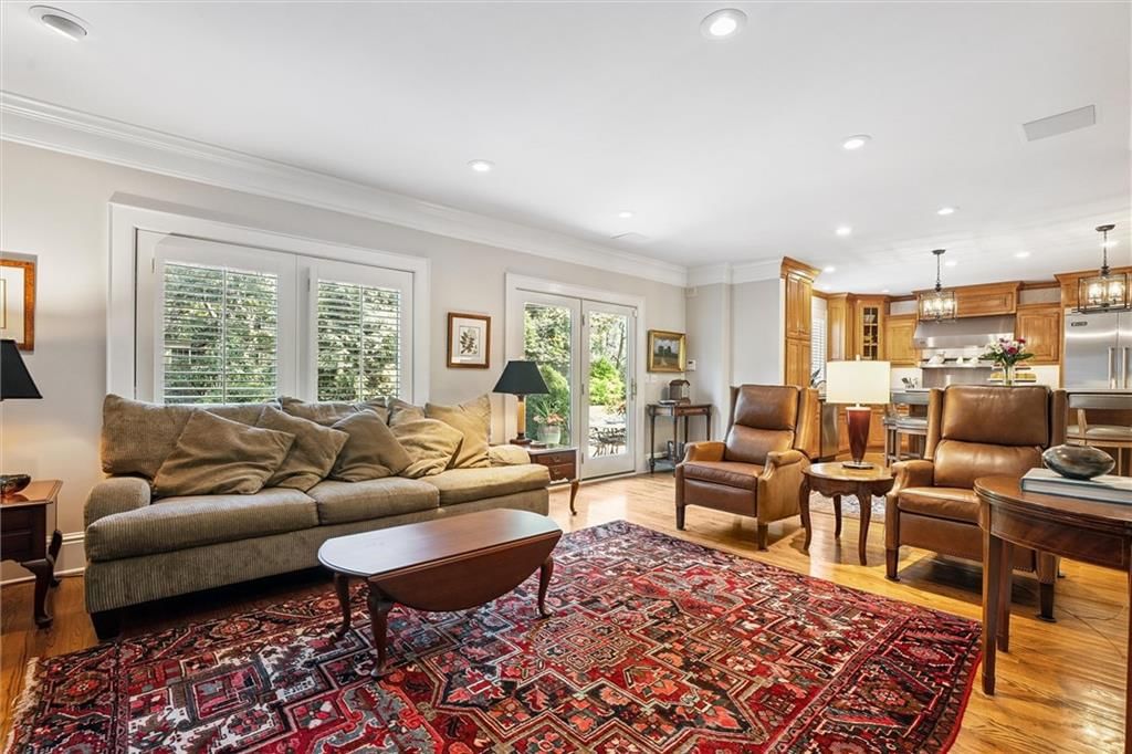 Photo 23 of 56 - 440 W 58th Street
