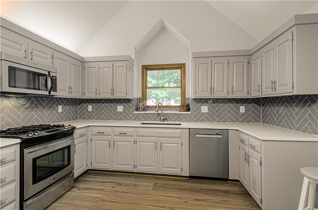24035 W 57th Street — photo 11