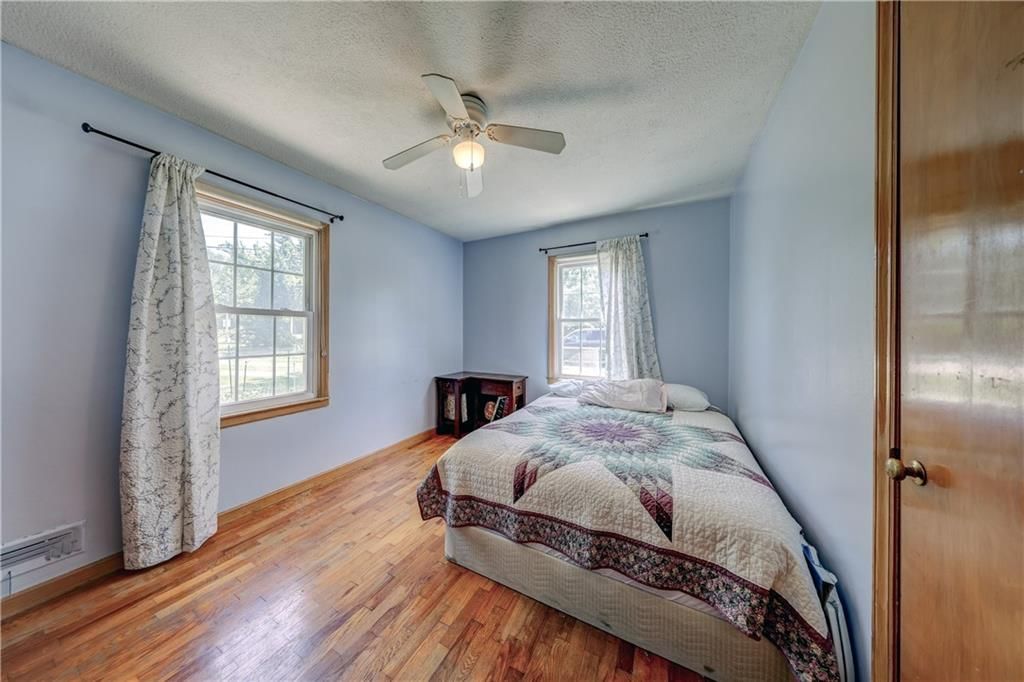12935 Virginia Avenue — photo 10